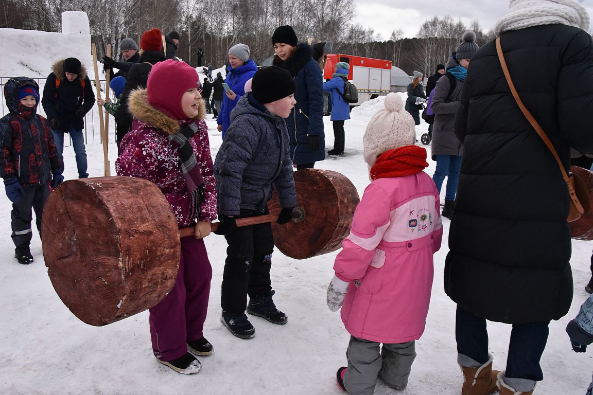 В парке Маяковского на Масленицу ждут 70 тысяч гостей - «Уральский рабочий»